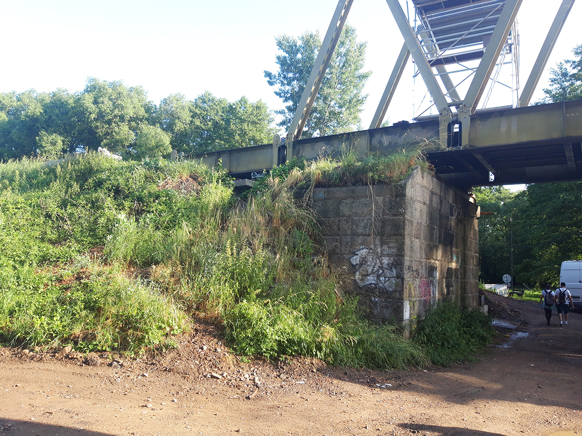 Most na trati Havlíčkův Brod Pardubice ZAPA beton